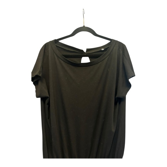 Black Short Sleeve Romper Size Large (L) - Picture 3 of 6